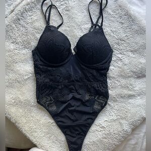 LA SENZA black lace bodysuit (push up bra/lingerie)